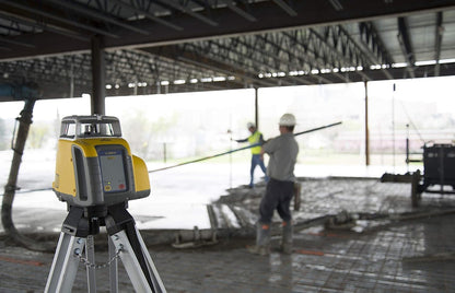 Spectra LL300N-2 Level Kit with HL450 Receiver & Tripod